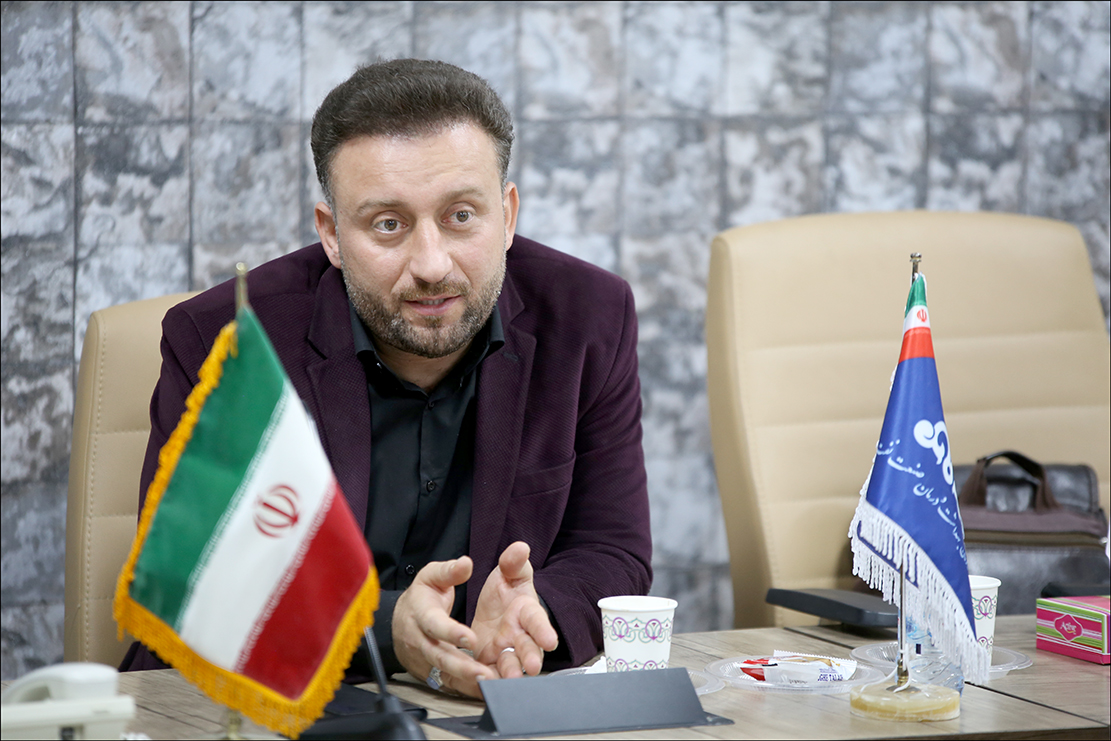 نشست جهاد تبیین به همت پایگاه مقاومت بسیج بهداشت و درمان صنعت نفت فارس برگزار شد 3