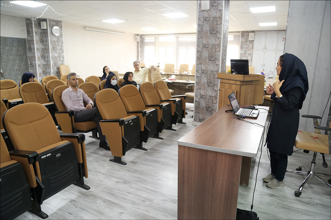 برگزاری دوره آموزشی تهدیدات شیمیایی در بهداشت و درمان صنعت نفت فارس 9