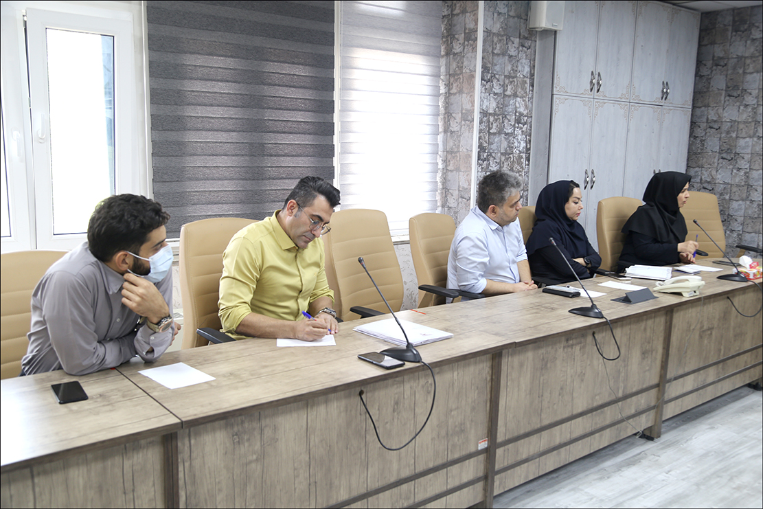 مسائل بهداشتی و درمانی کانون بازنشستگان صنعت نفت شیراز بررسی شد 1