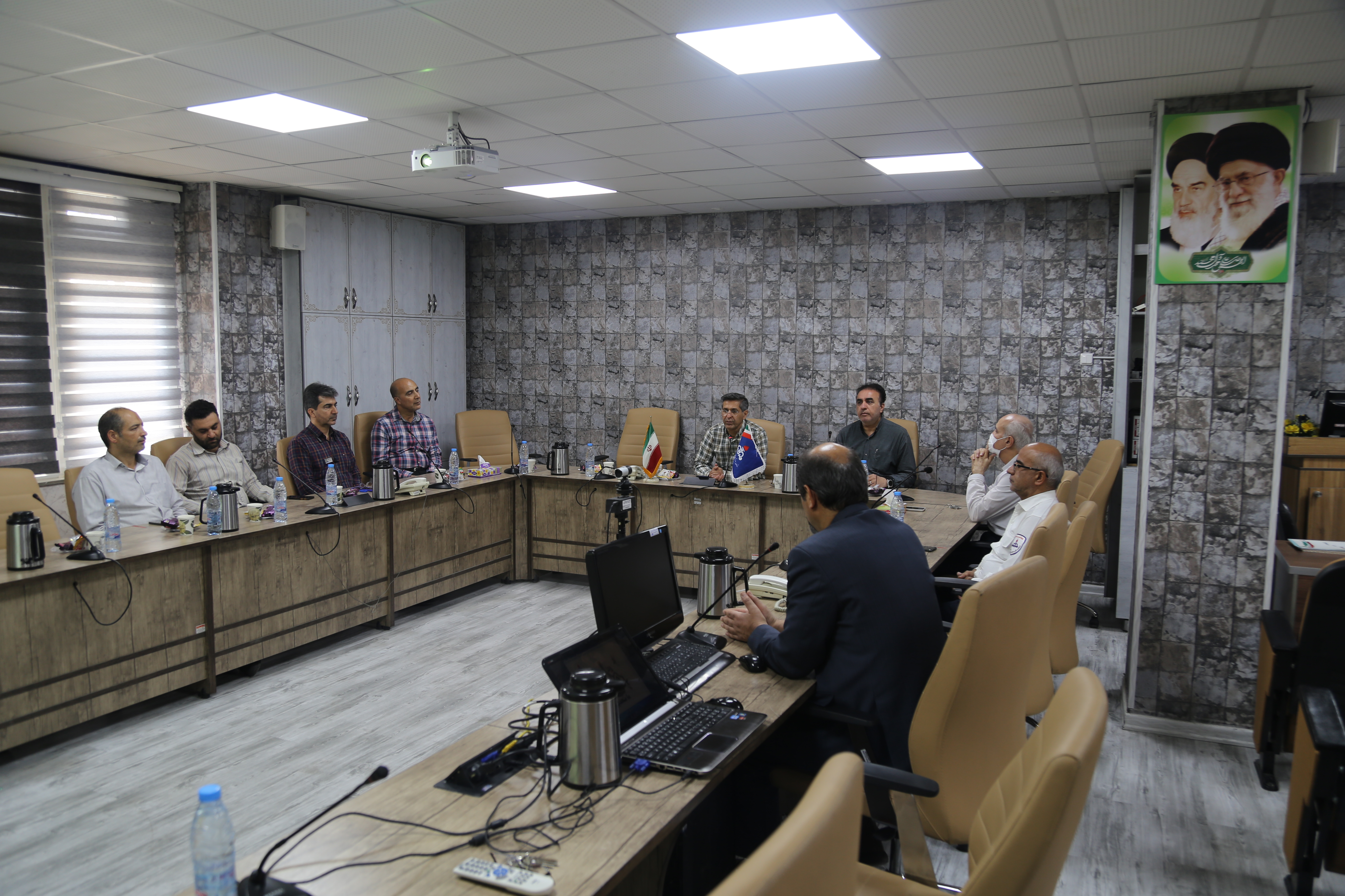 تجلیل از رزمندگان در هفته دفاع مقدس 5