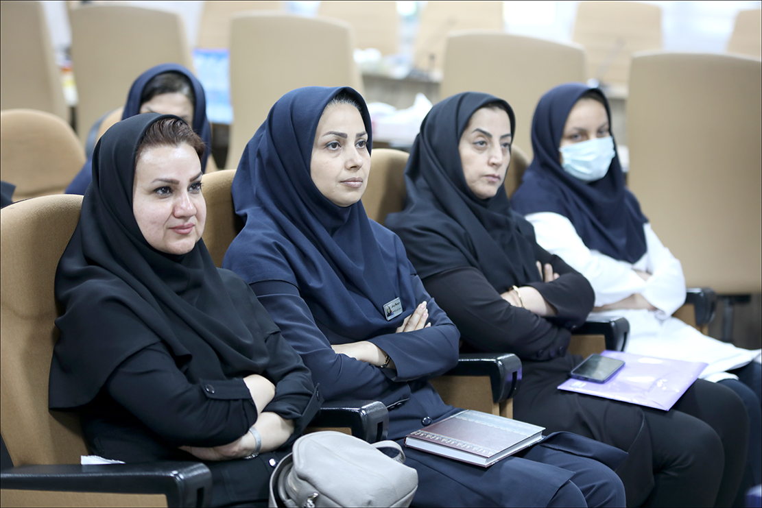 نشست بررسی دغدغه کمبود نیروی انسانی در سطح بهداشت و درمان صنعت نفت فارس 10