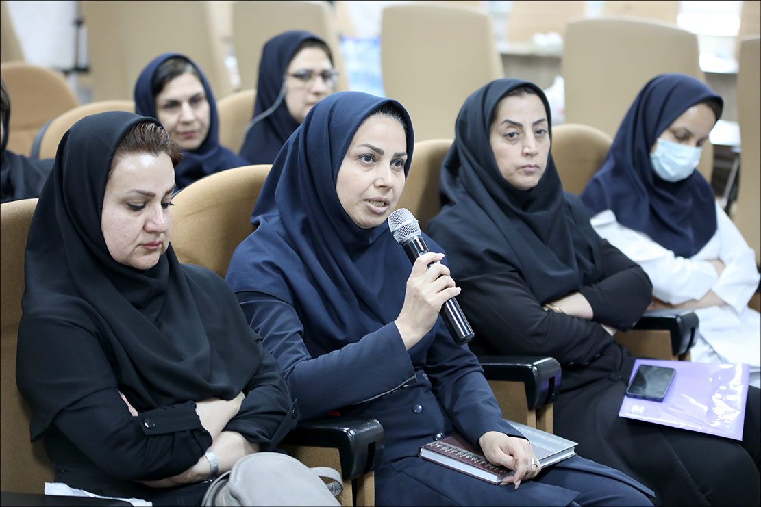 نشست بررسی دغدغه کمبود نیروی انسانی در سطح بهداشت و درمان صنعت نفت فارس 31