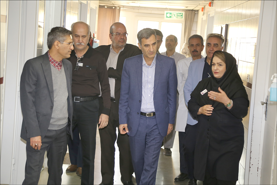 بازدید مدیر عامل سازمان از مراکز درمانی بهداشت و درمان صنعت نفت فارس 4