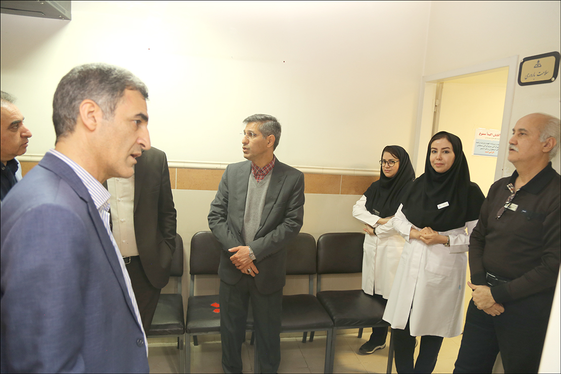 بازدید مدیر عامل سازمان از مراکز درمانی بهداشت و درمان صنعت نفت فارس 9