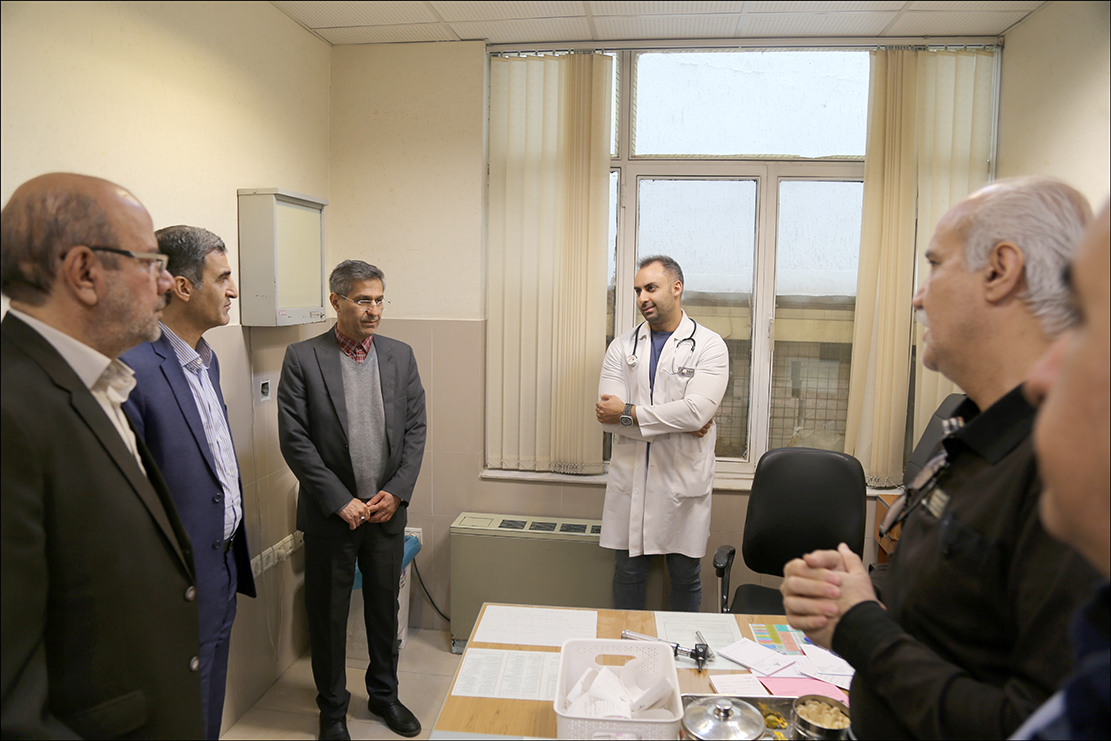 بازدید مدیر عامل سازمان از مراکز درمانی بهداشت و درمان صنعت نفت فارس 20