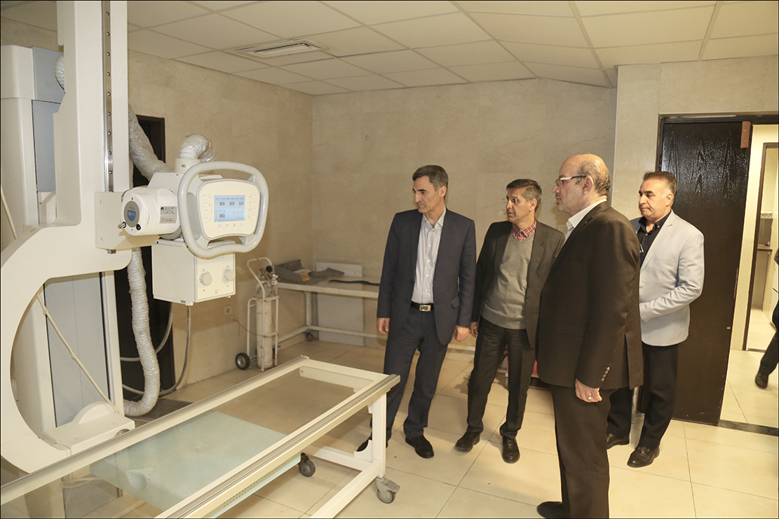 بازدید دکتر جزایری/درمانگاه شماره 2 10