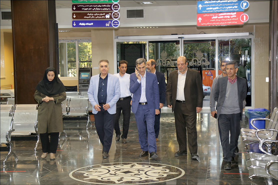 بازدید دکتر جزایری/درمانگاه شماره 2 14