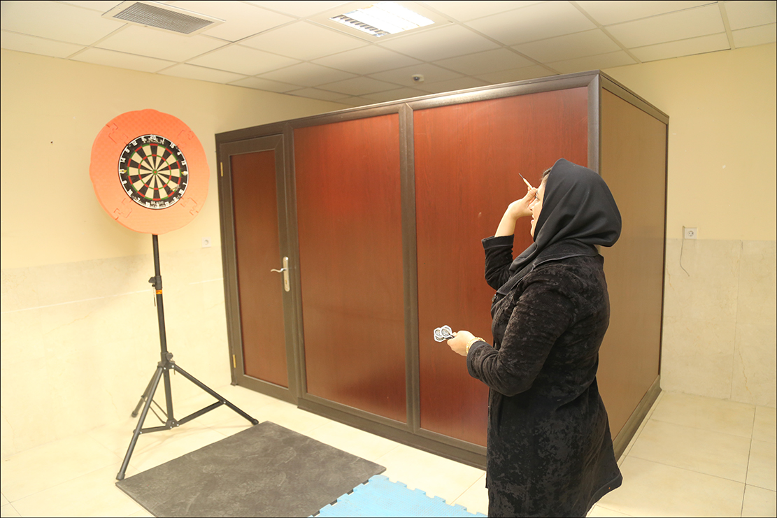 مسابقه ورزشی دارت به مناسبت هفته بسیج برگزار شد 15