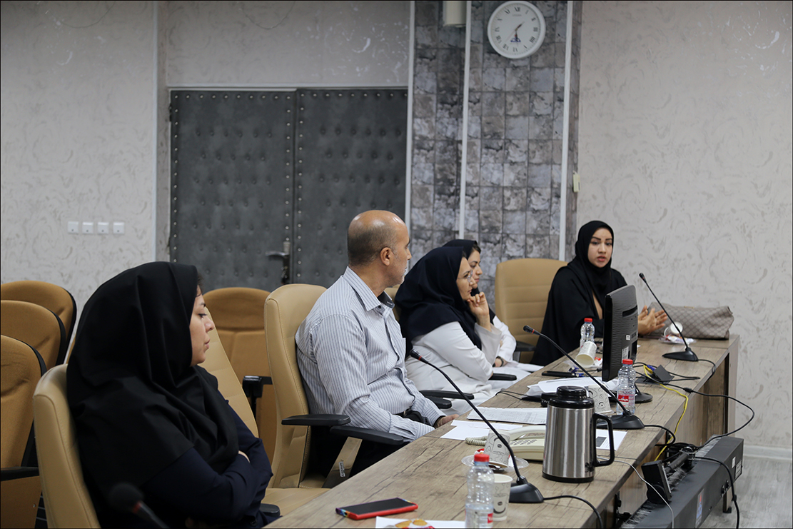 هم اندیشی پایگاه خواهران و دکتر تندر 4