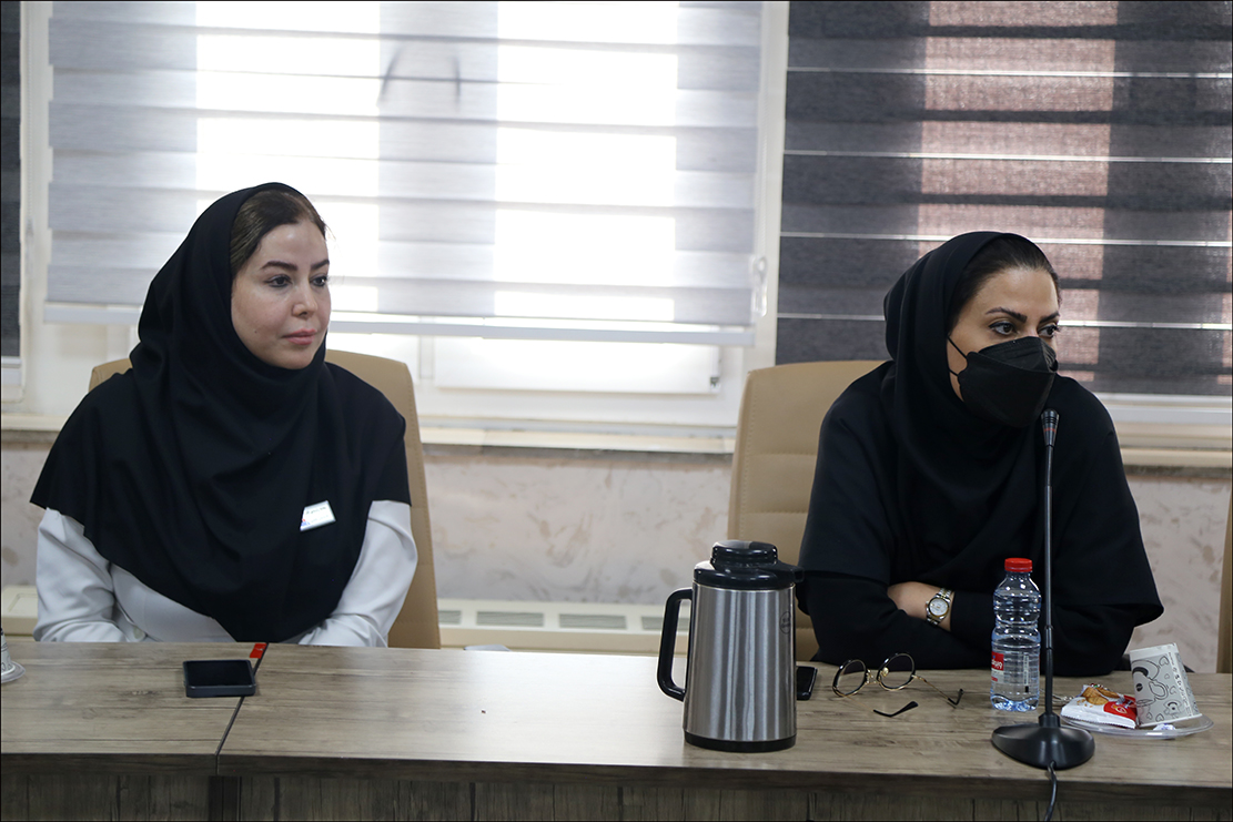 هم اندیشی پایگاه خواهران و دکتر تندر 14