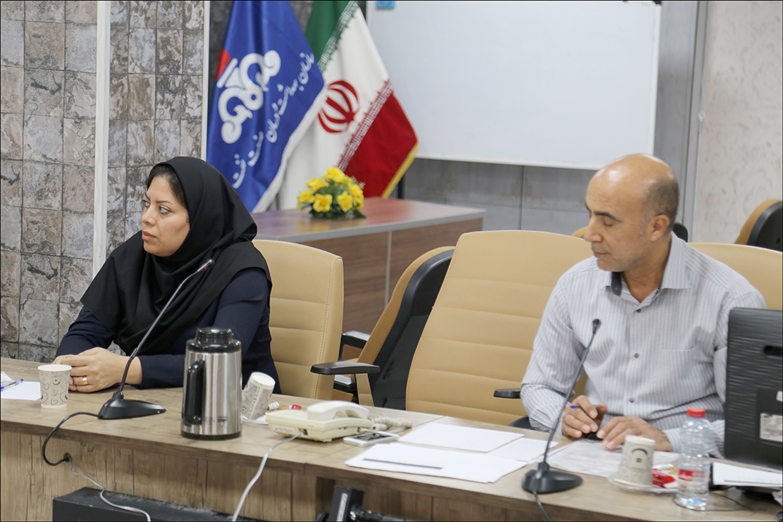 هم اندیشی پایگاه خواهران و دکتر تندر 17