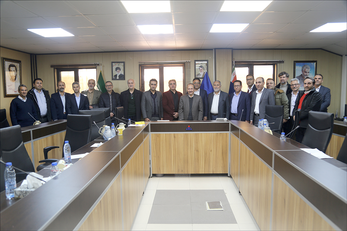 نشست هم اندیشی ارتقاء سطح سلامت شاغلین 4