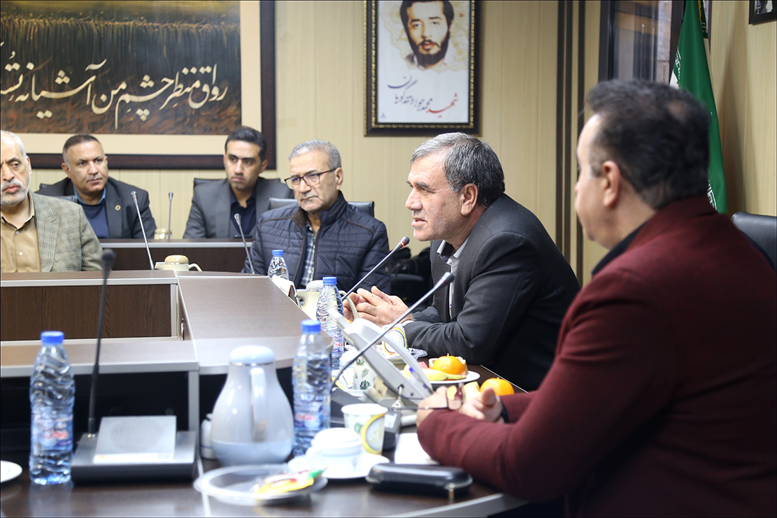 نشست هم اندیشی ارتقاء سطح سلامت شاغلین 6