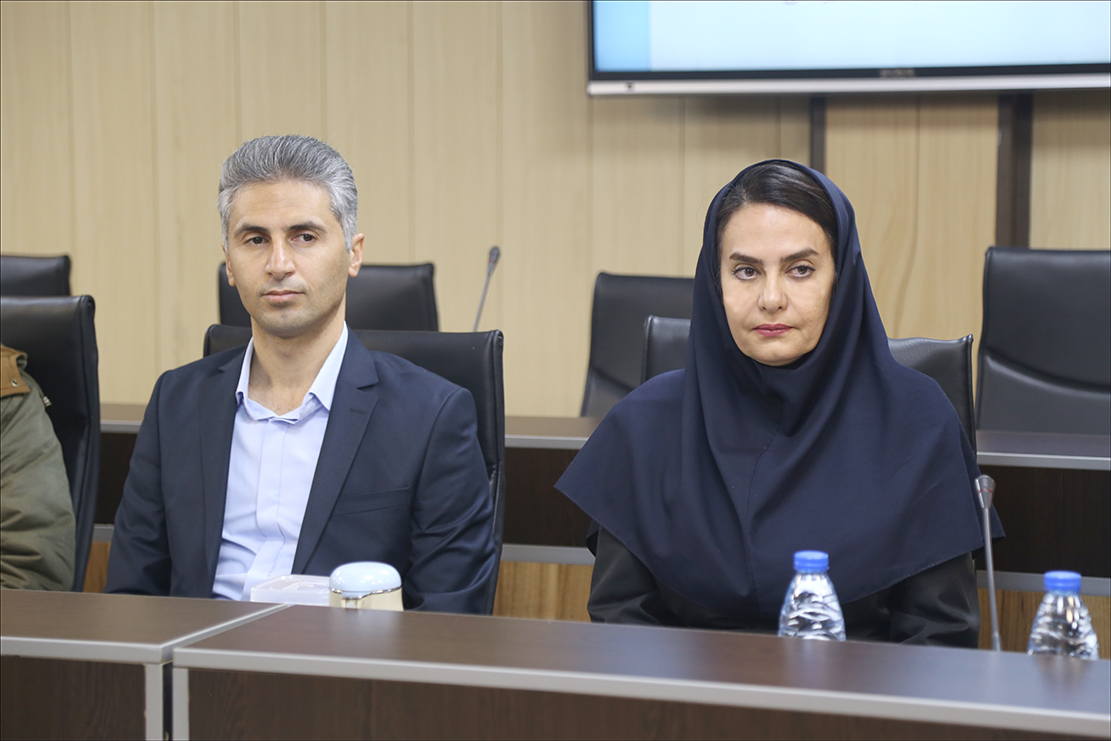 نشست هم اندیشی ارتقاء سطح سلامت شاغلین 21