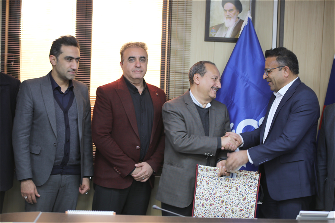 نشست هم اندیشی ارتقاء سطح سلامت شاغلین 27