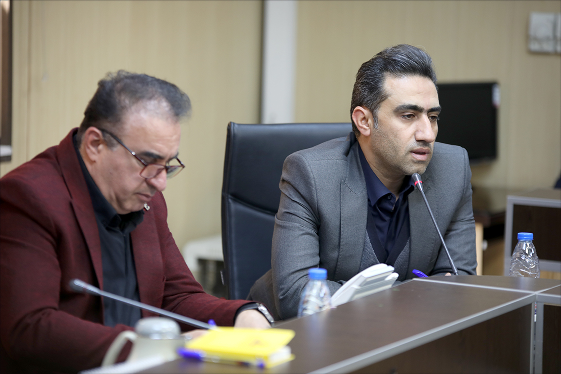 نشست هم اندیشی ارتقاء سطح سلامت شاغلین 34