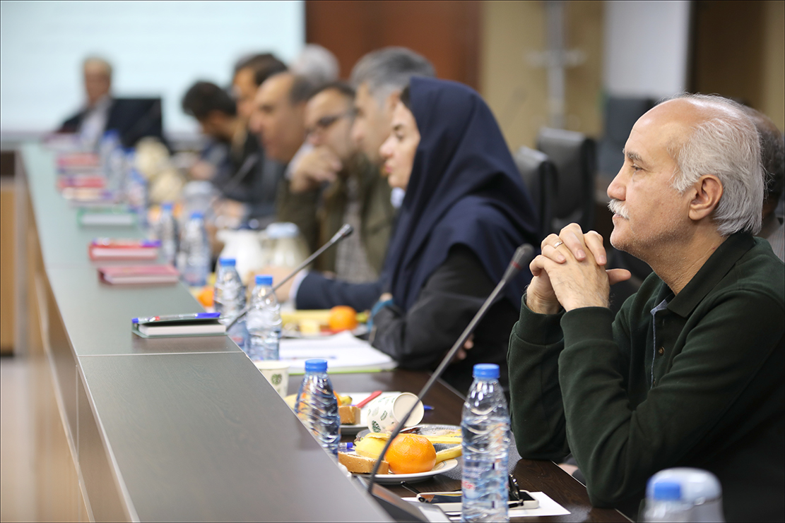 نشست هم اندیشی ارتقاء سطح سلامت شاغلین 57