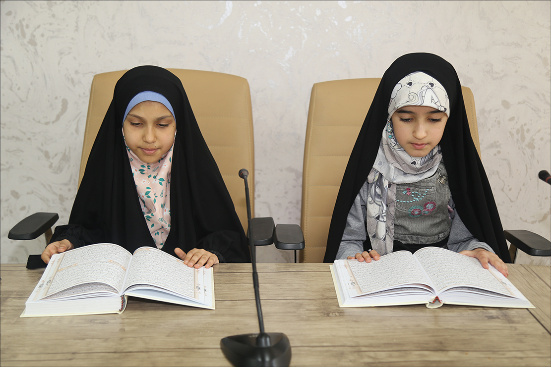 مرحله مقدماتی هشتمین دوره مسابقات قرآن کریم شرکت ملی نفت ایران برگزار شد 14