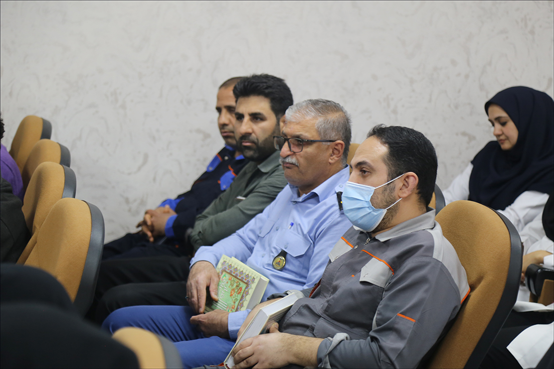 مرحله مقدماتی هشتمین دوره مسابقات قرآن کریم شرکت ملی نفت ایران برگزار شد 44