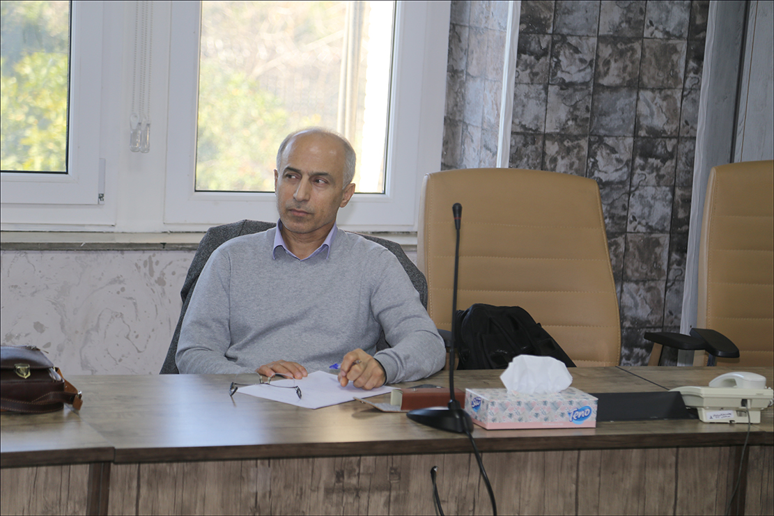 نشست آموزش فرآیندهای دارویی و تجهیزات پزشکی مصرفی برگزار شد 6