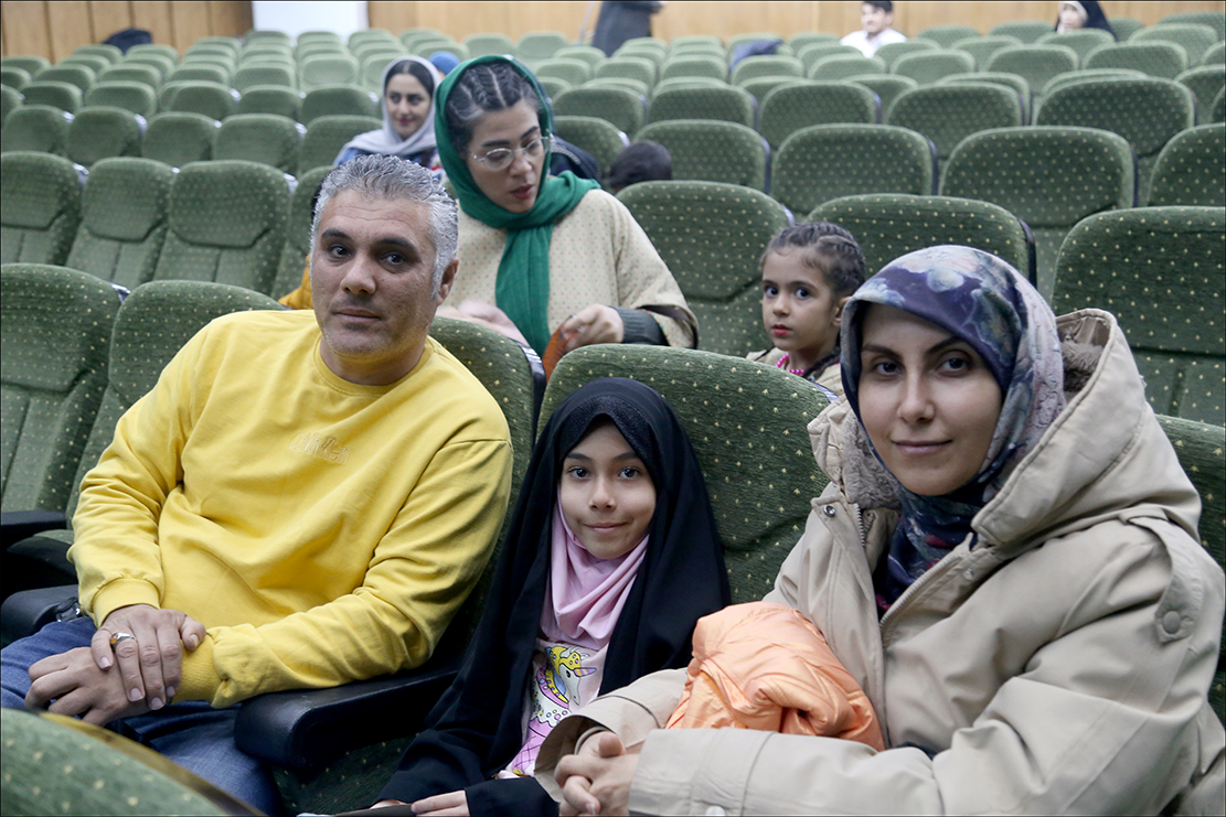 جشن بزرگ خانوادگی دهه فجر صنعت نفت فارس 24