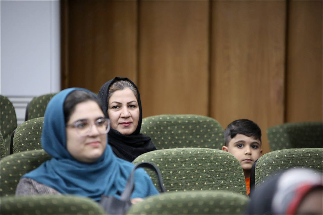 جشن بزرگ خانوادگی دهه فجر صنعت نفت فارس 82