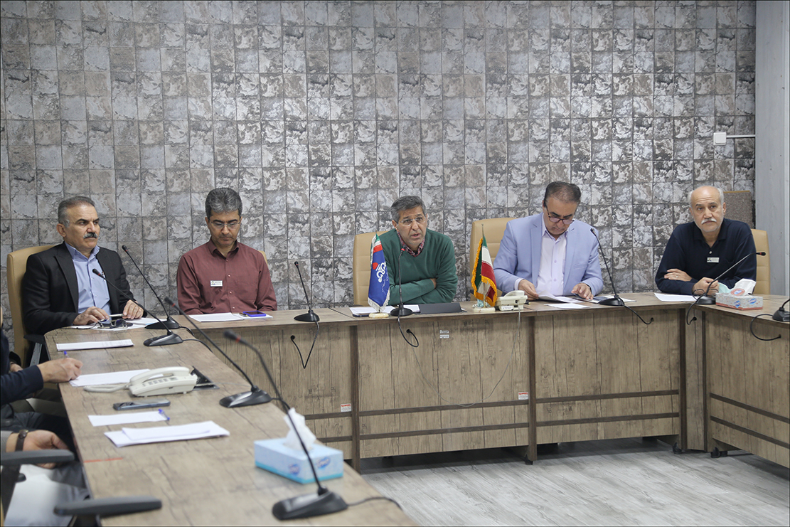 مدیرعامل سازمان با رییس و مدیران منطقه فارس به گفتگو نشست 7