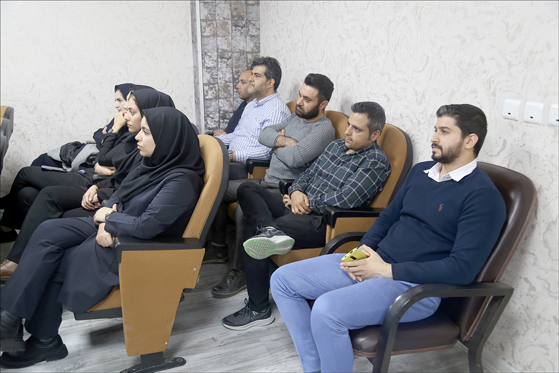 دوره آموزشی مدیریت رفتار سازمانی در بهداشت و درمان صنعت نفت فارس برگزار شد 24
