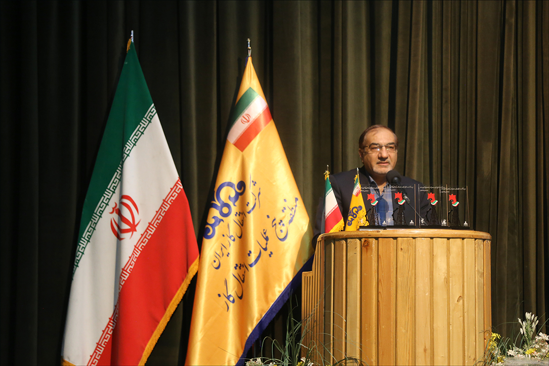 از فرزندان شهدای بهداشت و درمان صنعت نفت فارس تجلیل شد 5