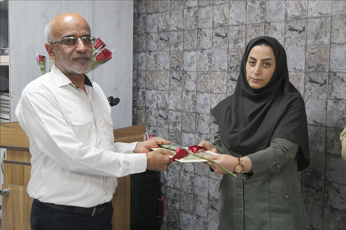 تجلیل از فرزندان شهدای بهداشت و درمان صنعت نفت فارس 12