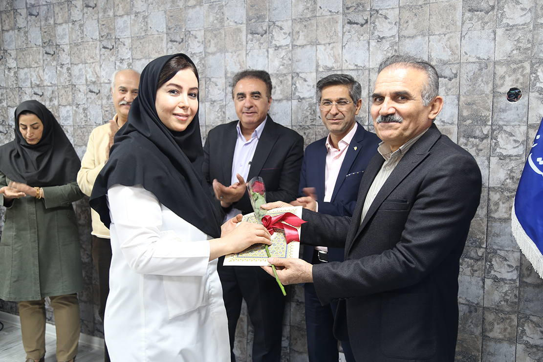 تجلیل از فرزندان شهدای بهداشت و درمان صنعت نفت فارس 14