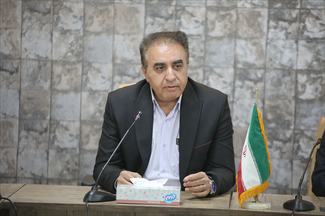 تجلیل از فرزندان شهدای بهداشت و درمان صنعت نفت فارس 35