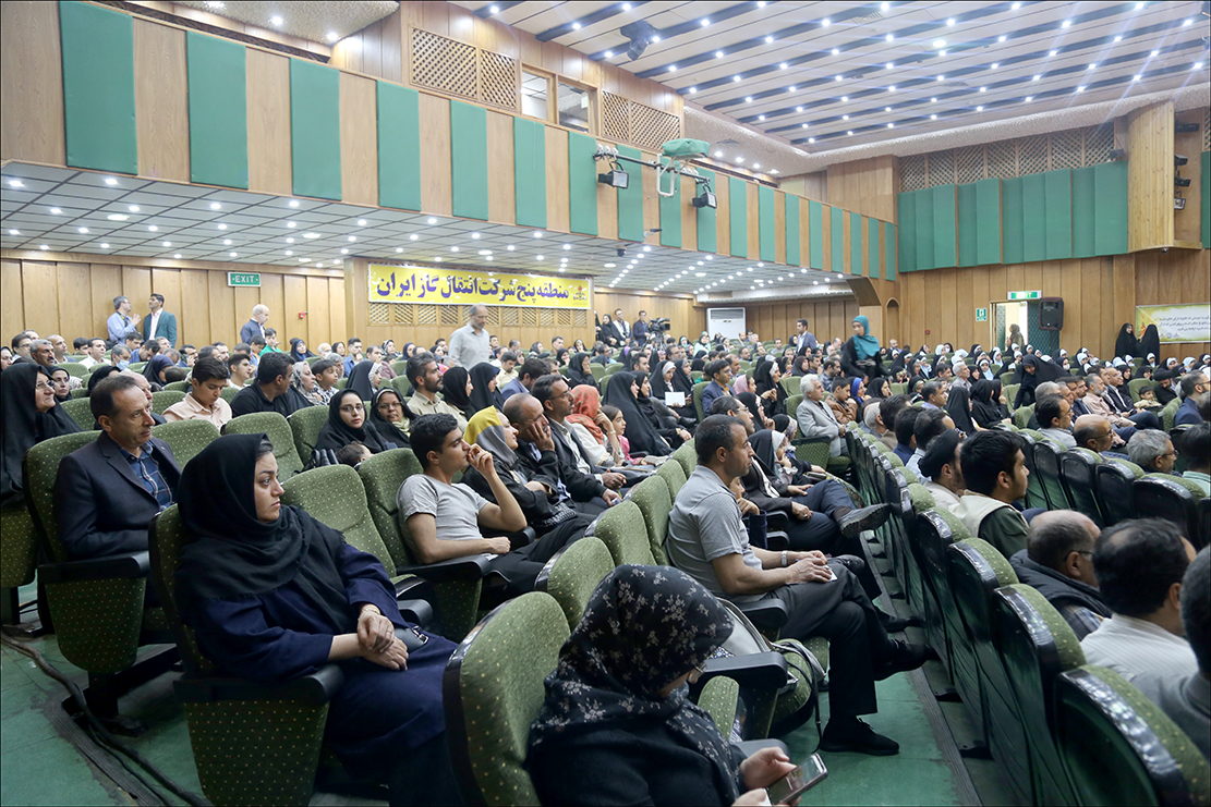 دومین محفل قرآنی شورای فرهنگی صنعت نفت فارس به مناسبت ماه مبارک رمضان برگزار شد 1