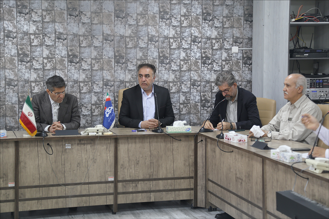 برگزاری نخستین کمیته بحران سال 1403 در بهداشت و درمان صنعت نفت فارس+ گزارش تصویری 7