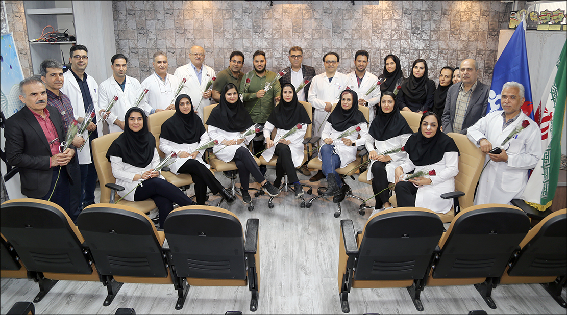 گرامی داشت روز آزمایشگاه 6