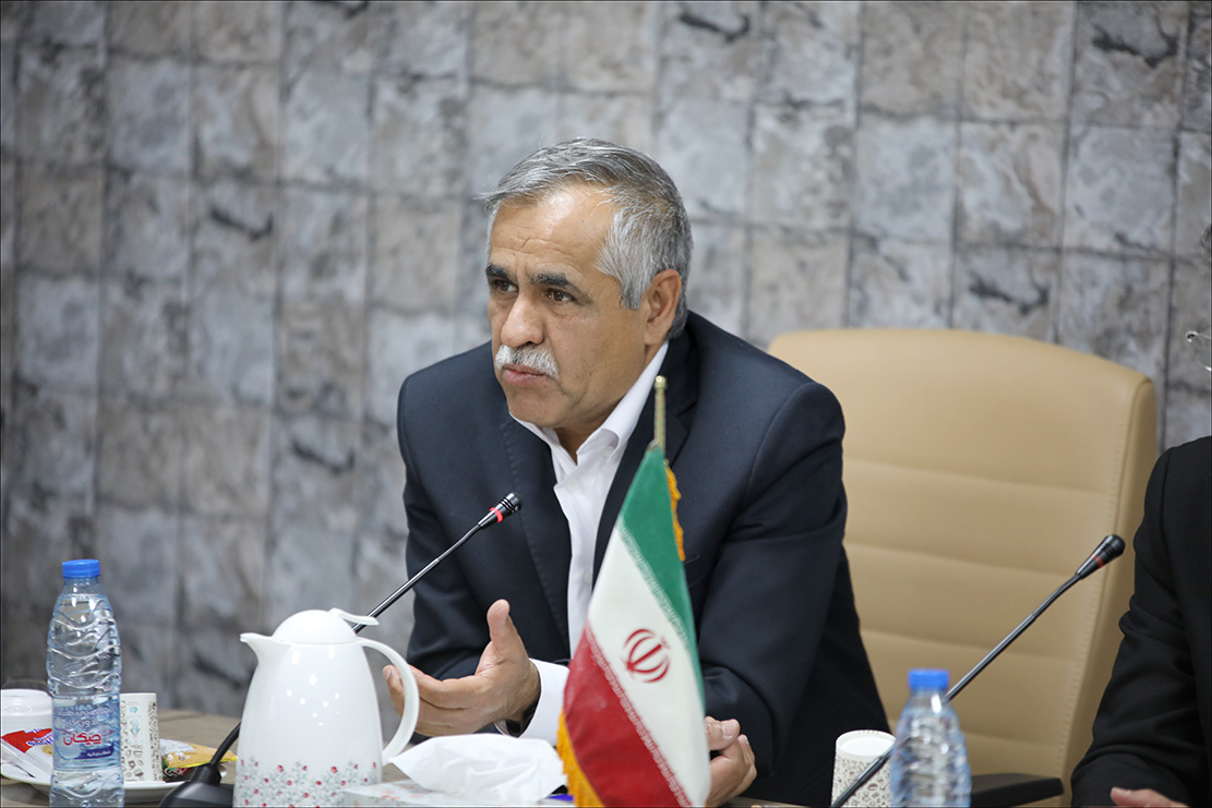 نشست هم اندیشی روسا و کارشناسان HSE شرکت های نفتی فارس برگزار شد 3