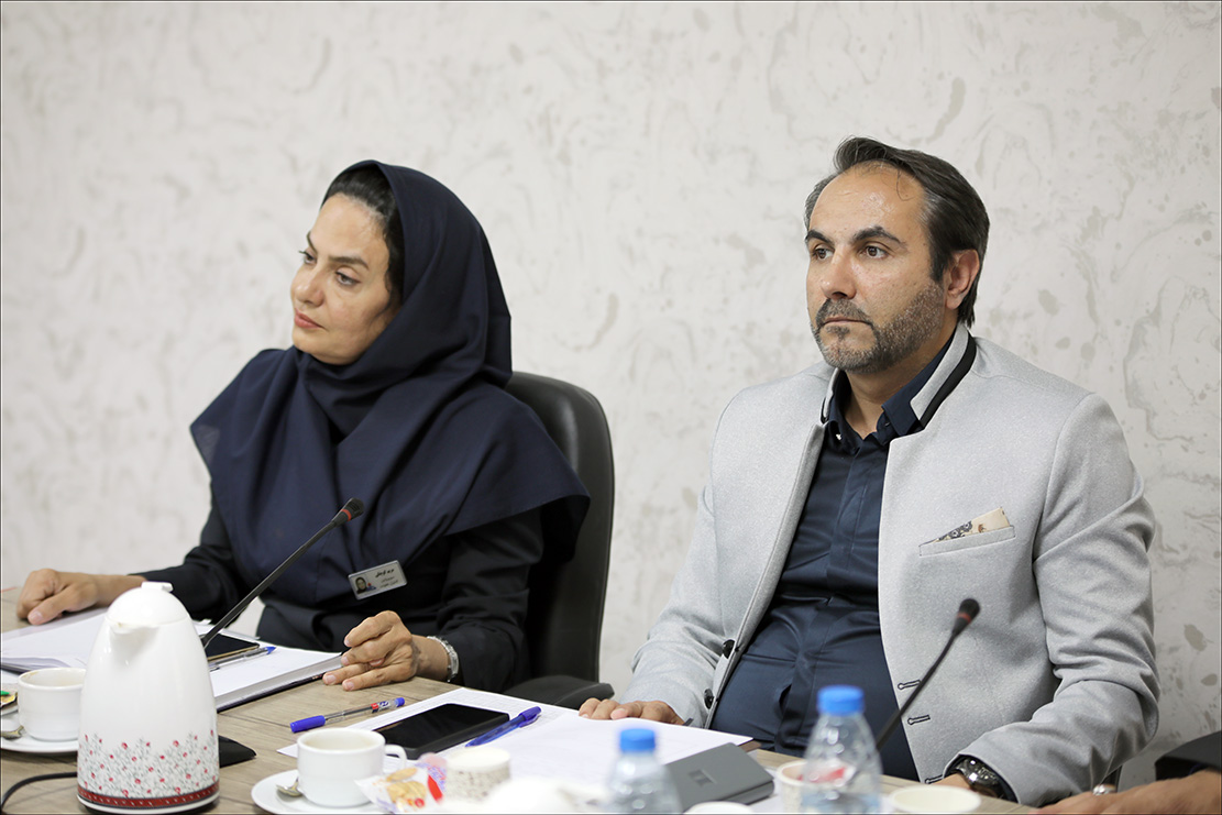 نشست هم اندیشی روسا و کارشناسان HSE شرکت های نفتی فارس برگزار شد 27