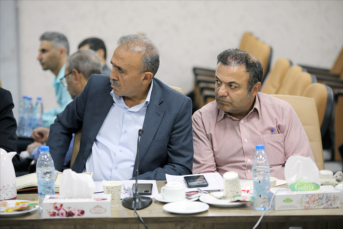 نشست هم اندیشی روسا و کارشناسان HSE شرکت های نفتی فارس برگزار شد 30