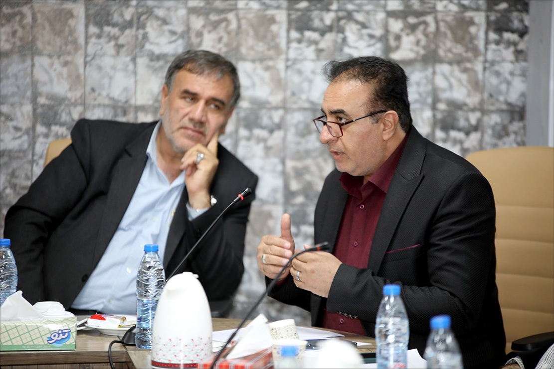 نشست هم اندیشی روسا و کارشناسان HSE شرکت های نفتی فارس برگزار شد 31