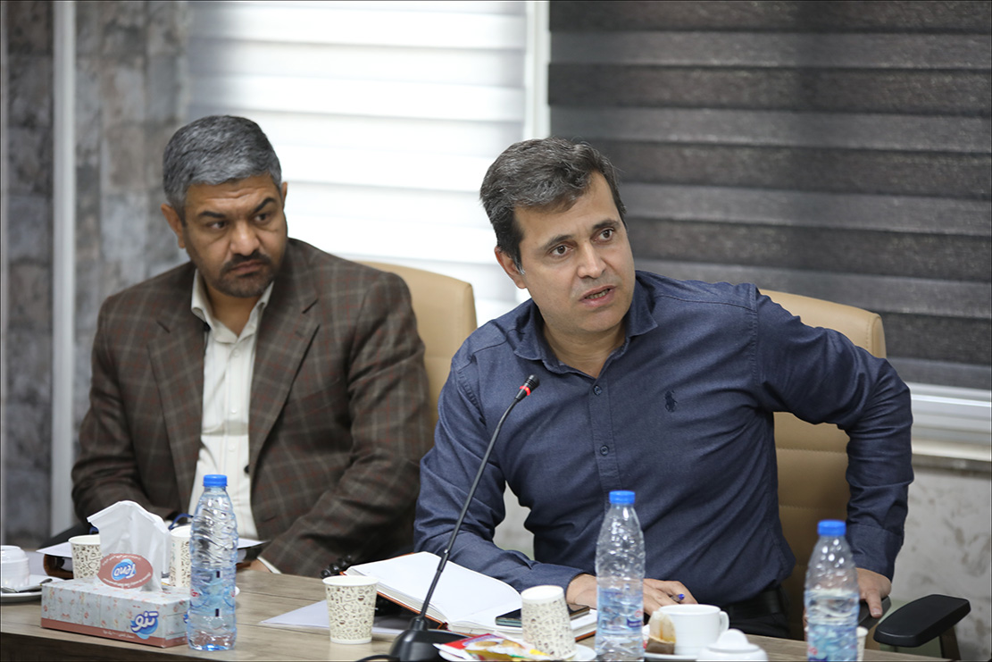 نشست هم اندیشی روسا و کارشناسان HSE شرکت های نفتی فارس برگزار شد 35