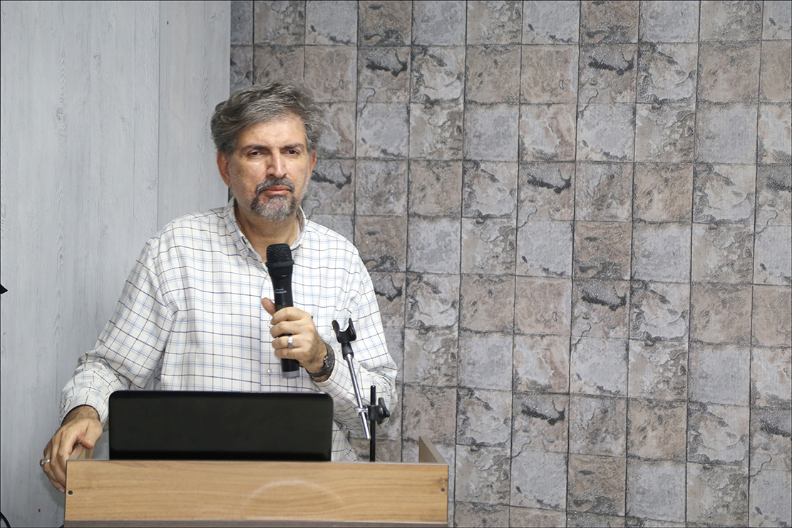 روز کارگر ارم 42