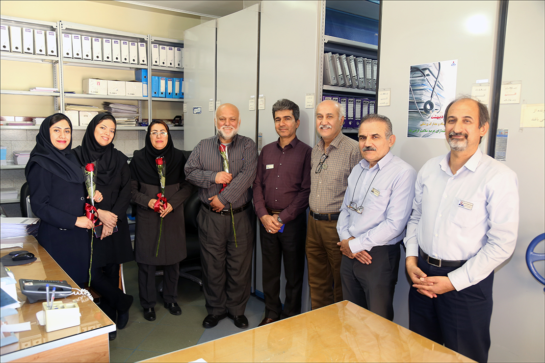 گرامی داشت روز اسناد و مدارک مدارک پزشکی در بهداشت و درمان صنعت نفت فارس 2