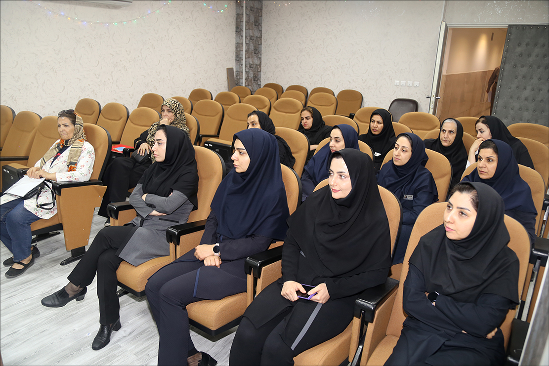 هفته جوانی جمعیت کلاس مامایی 2