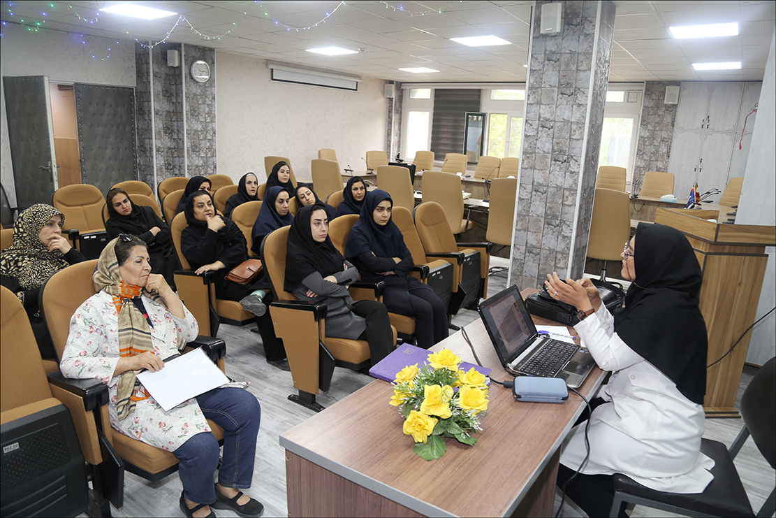 هفته جوانی جمعیت کلاس مامایی 7