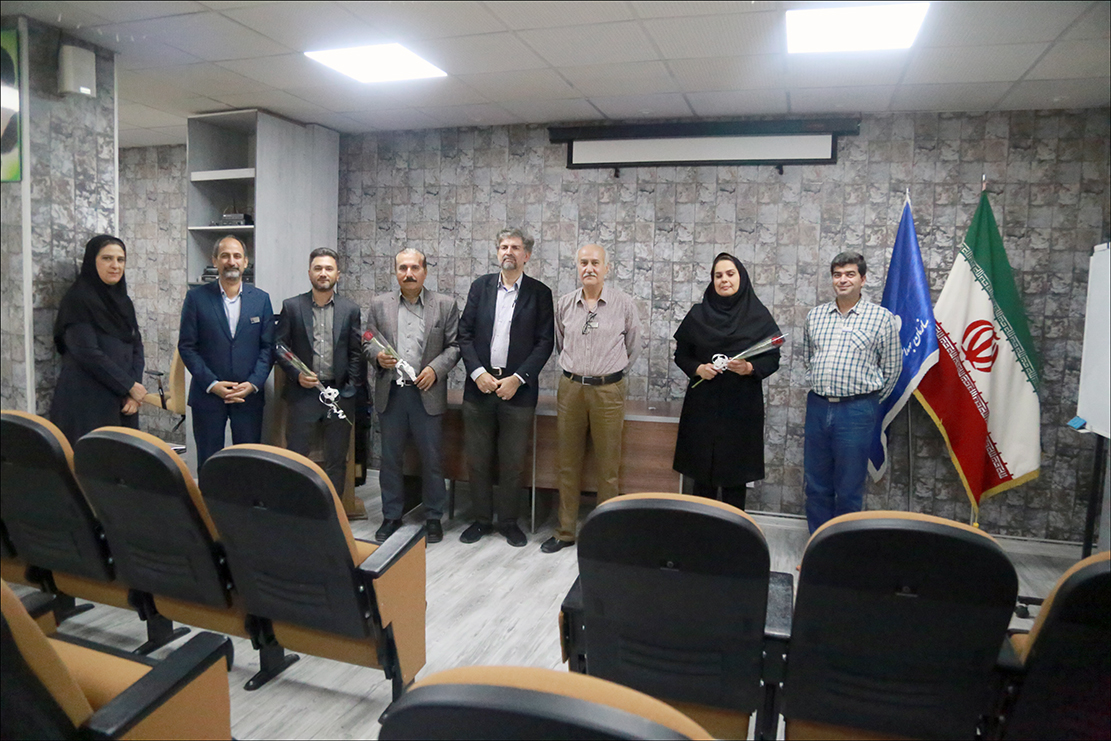 برگزاری نخستین کمیته سلامت روان سال 1403 در بهداشت و درمان صنعت نفت فارس+ گزارش تصویری 6