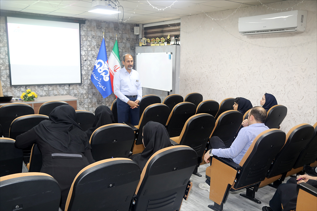 دوره آموزشی آشنایی با حقوق بیمار در بهداشت و درمان صنعت نفت فارس برگزار شد 5