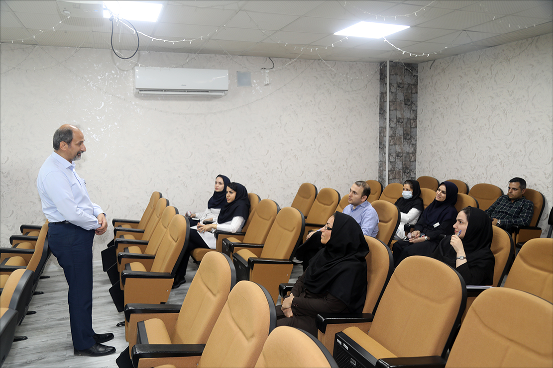 دوره آموزشی آشنایی با حقوق بیمار در بهداشت و درمان صنعت نفت فارس برگزار شد 6