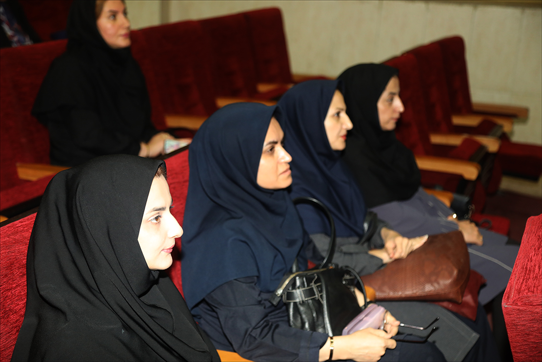 برگزاری پیش یادواره شهدای مدافع حرم استان فارس در شیراز 8