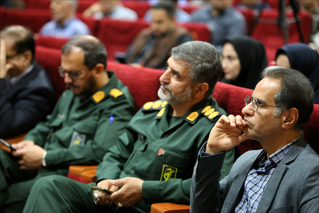 برگزاری پیش یادواره شهدای مدافع حرم استان فارس در شیراز 24