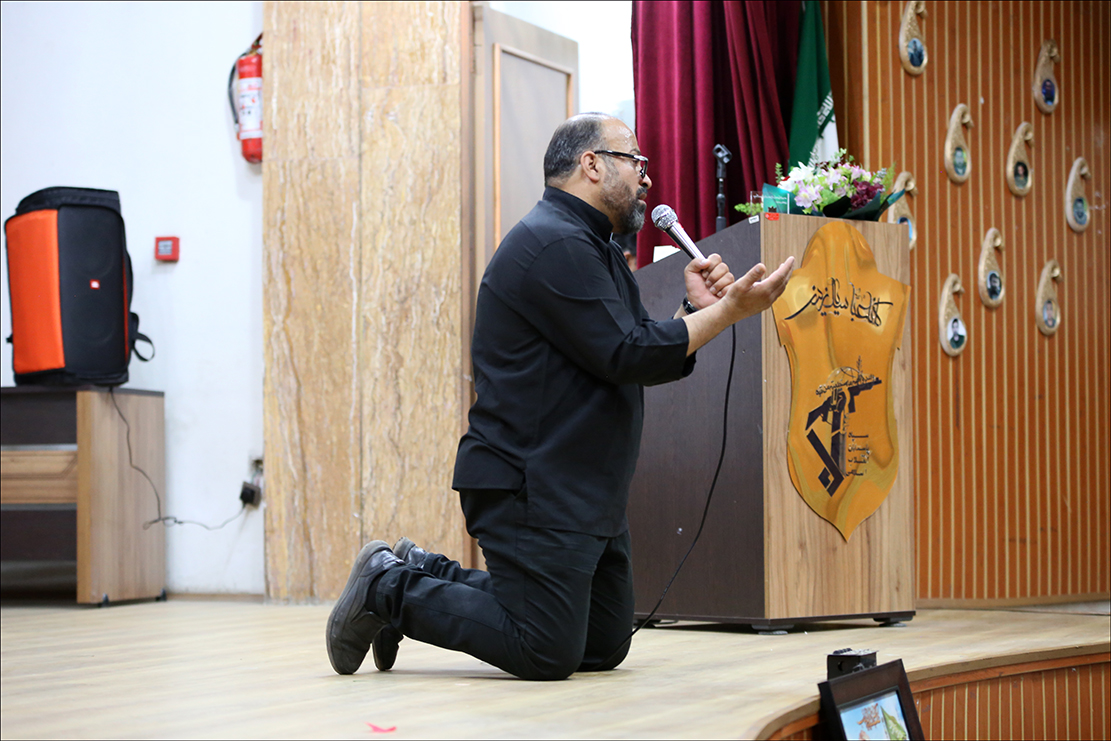 برگزاری پیش یادواره شهدای مدافع حرم استان فارس در شیراز 31